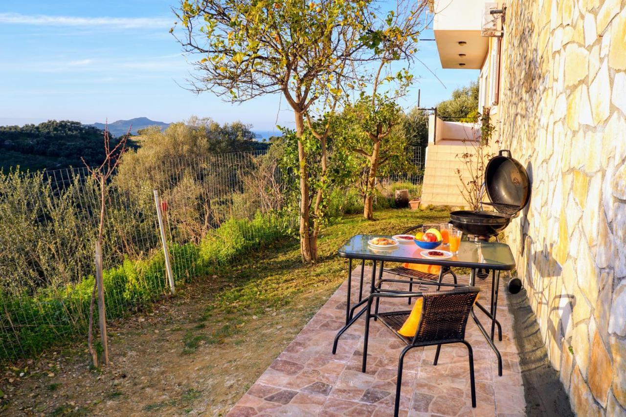 Olive Tree Hillside Apartment Stalós Exterior foto